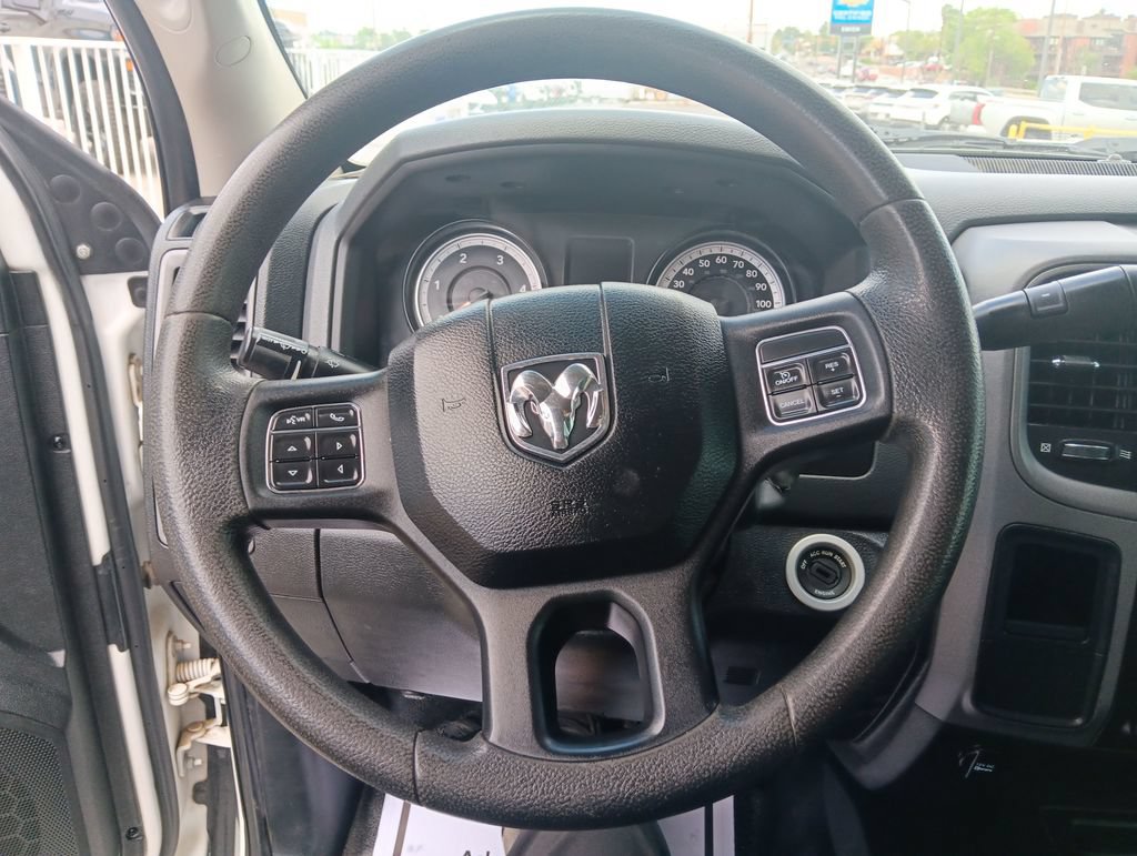 Used 2014 RAM 5500 Tradesman w/ Power & Remote Entry Group AWD/4WD image 14