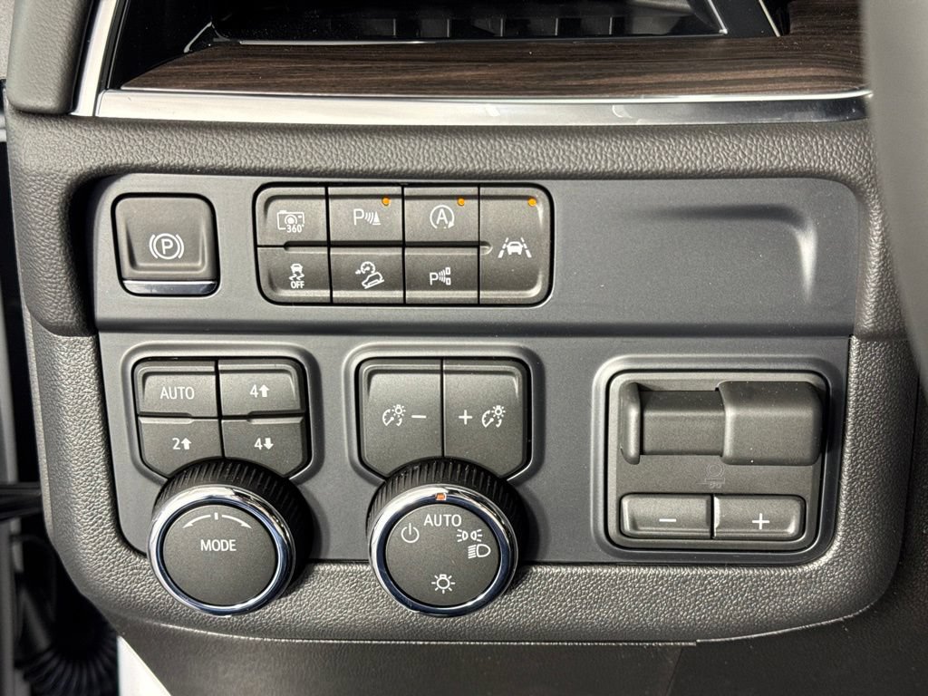 New 2026 Chevrolet Tahoe LS w/ Max Trailering Package AWD/4WD image 20