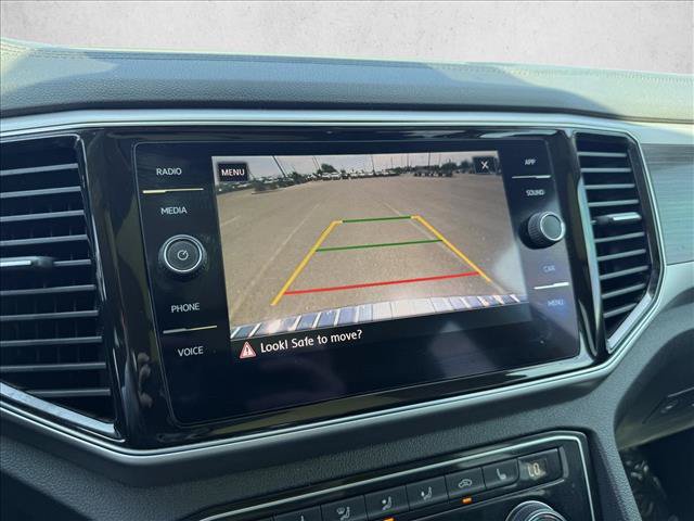 Used 2018 Volkswagen Atlas SEL FWD image 18