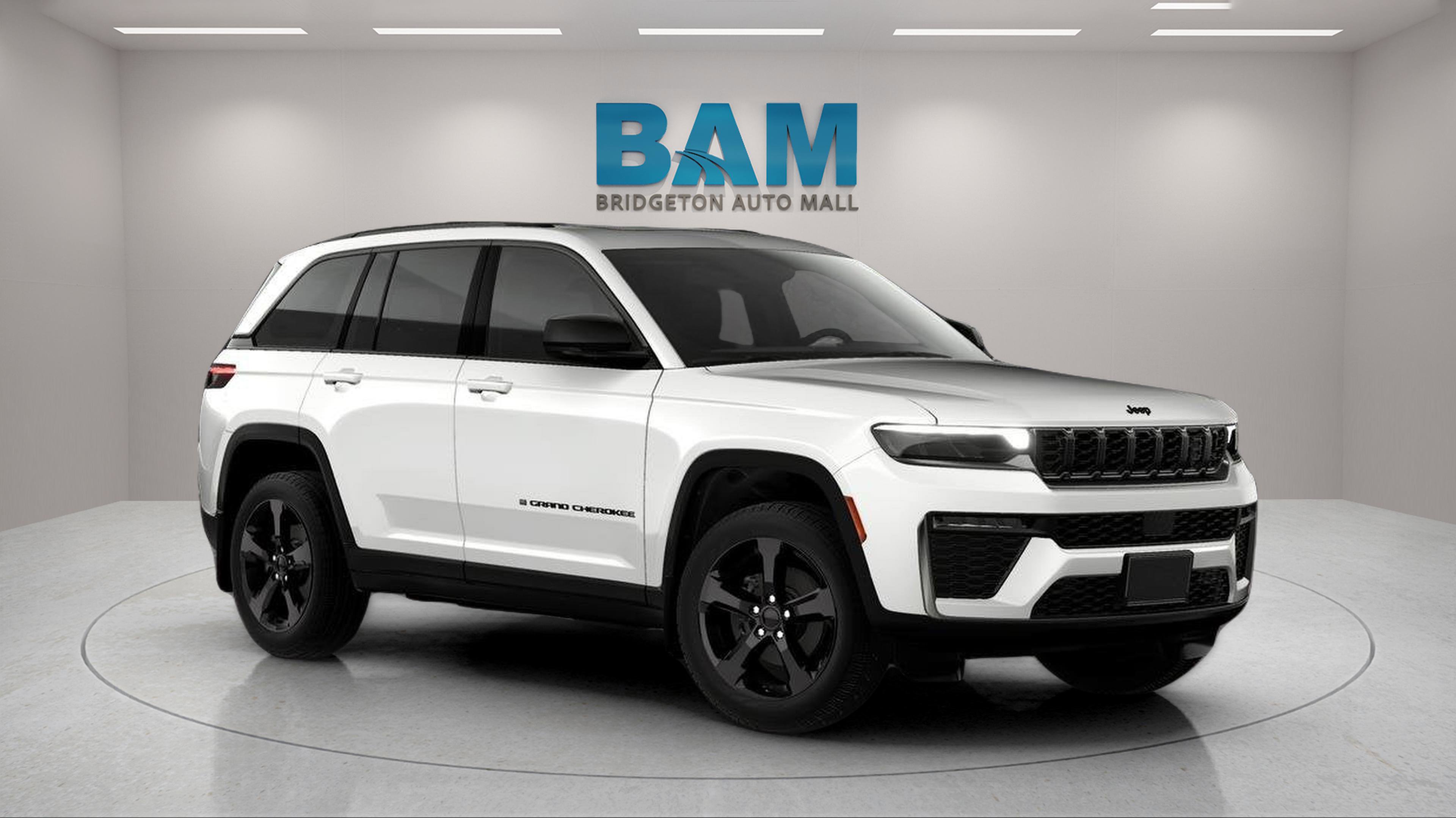 New 2026 Jeep Grand Cherokee Limited w/ Limited Altitude Package