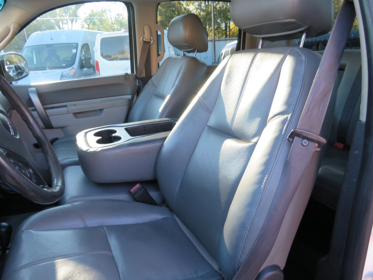 Used 2012 GMC Sierra 2500 W/T image 8