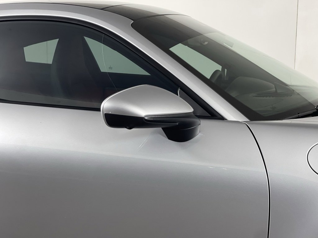 Certified 2025 Porsche 911 Carrera image 16