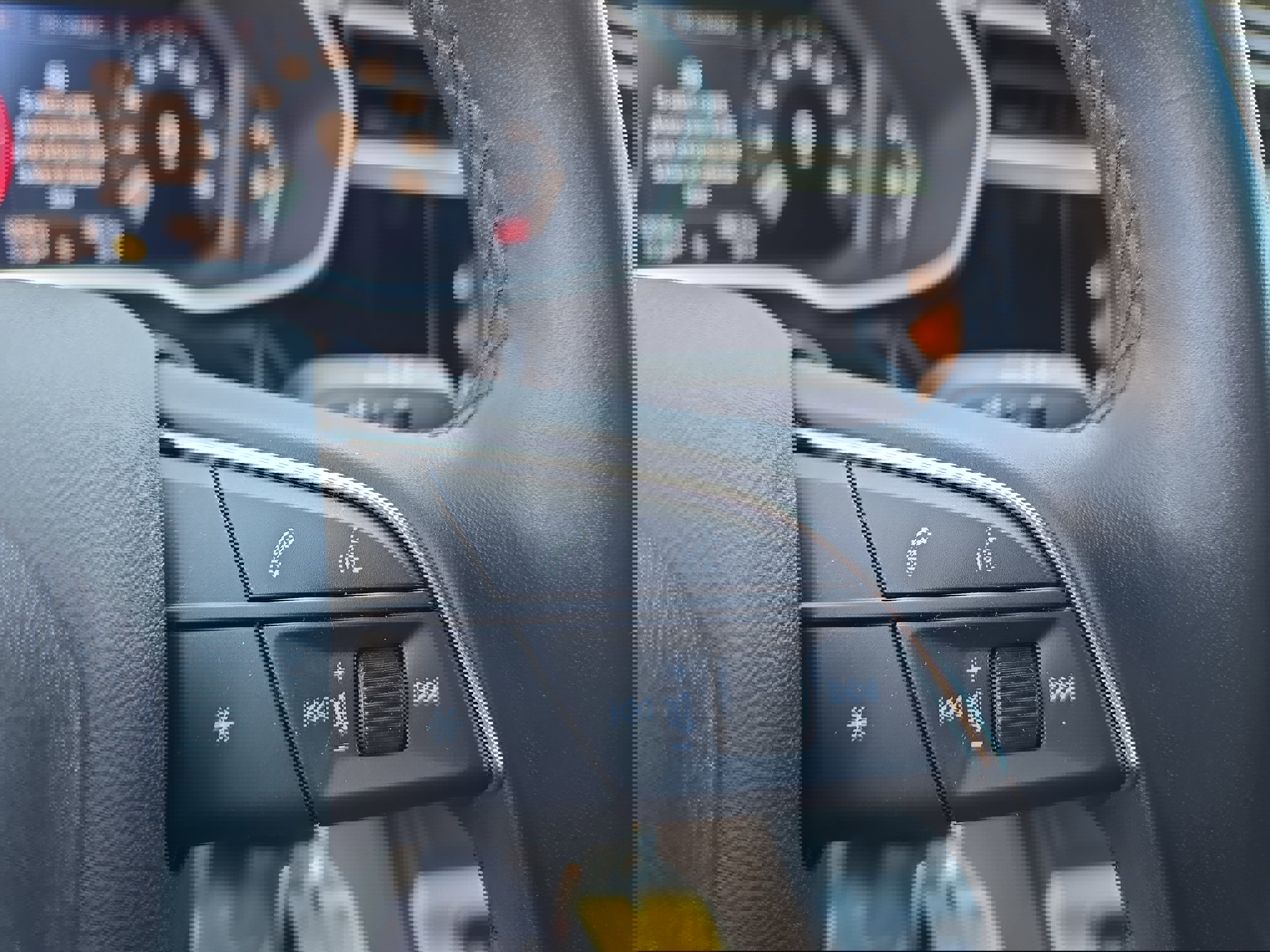 Used 2023 Audi Q3 2.0T Premium w/ Black Optic Package image 18