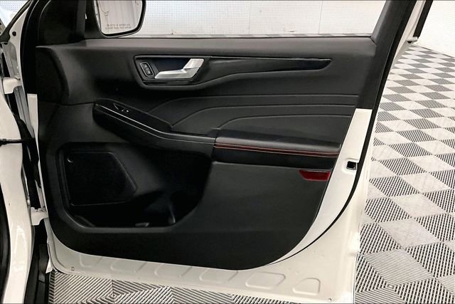 Used 2023 Ford Escape ST-Line Elite image 20