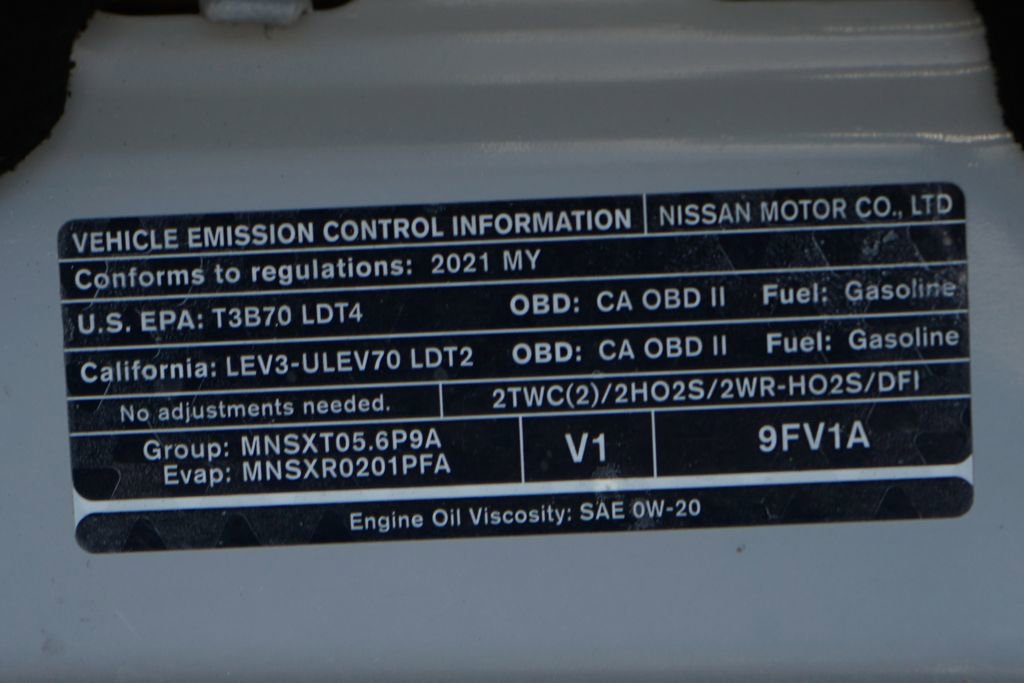 Used 2021 Nissan Titan PRO-4X w/ Pro-4x Utility Package image 13