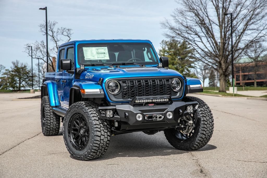 New 2026 Jeep Gladiator Rubicon w/ Safety Group AWD/4WD image 14