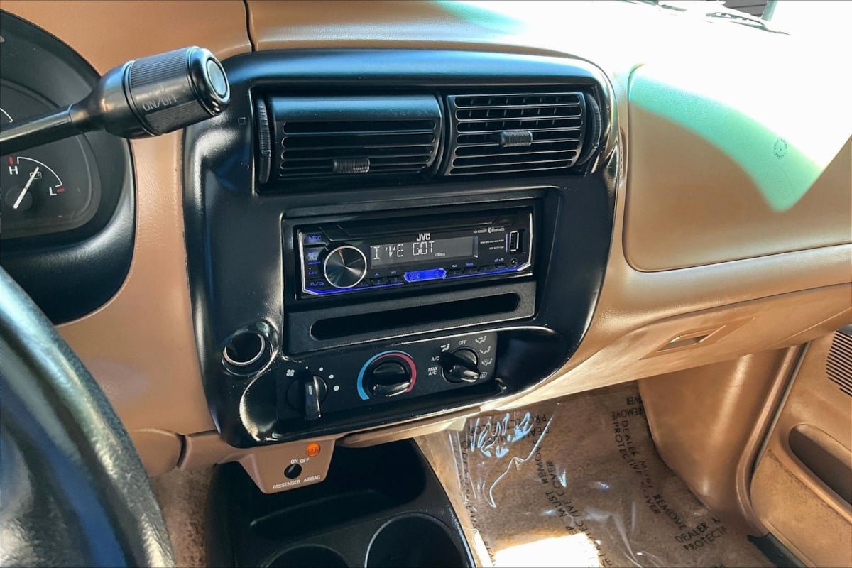 Used 1996 Ford Ranger XLT RWD image 10