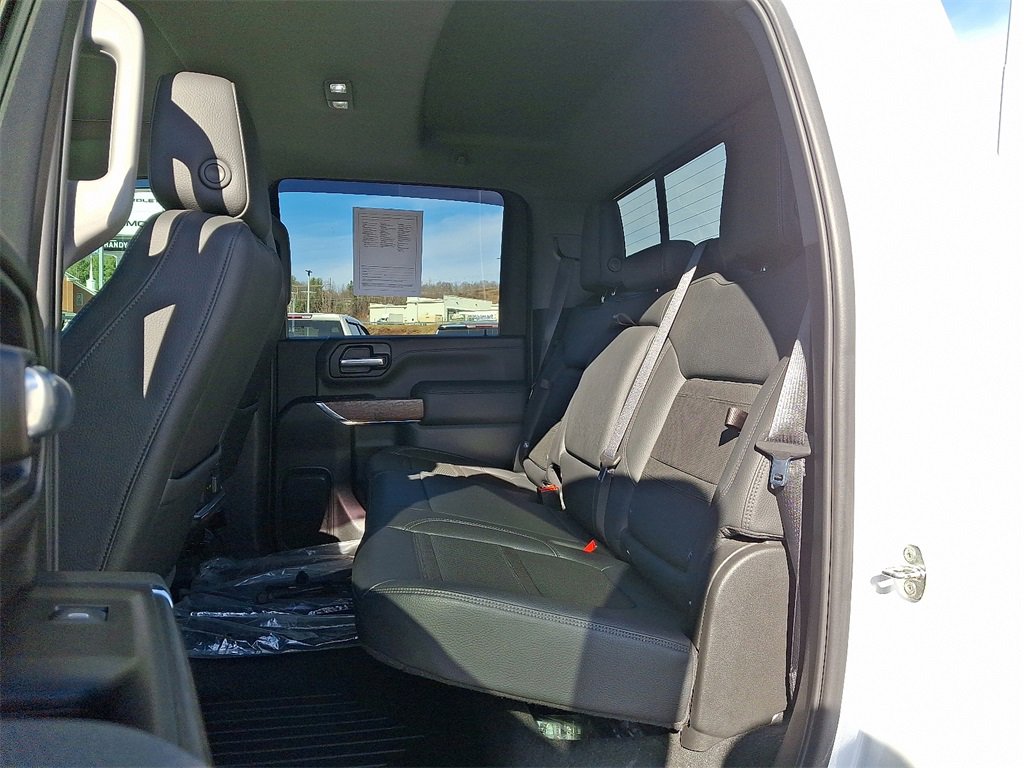 Used 2021 GMC Sierra 3500 Denali w/ Denali Ultimate Package image 10
