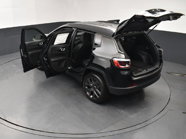 New 2026 Jeep Compass Limited AWD/4WD image 28