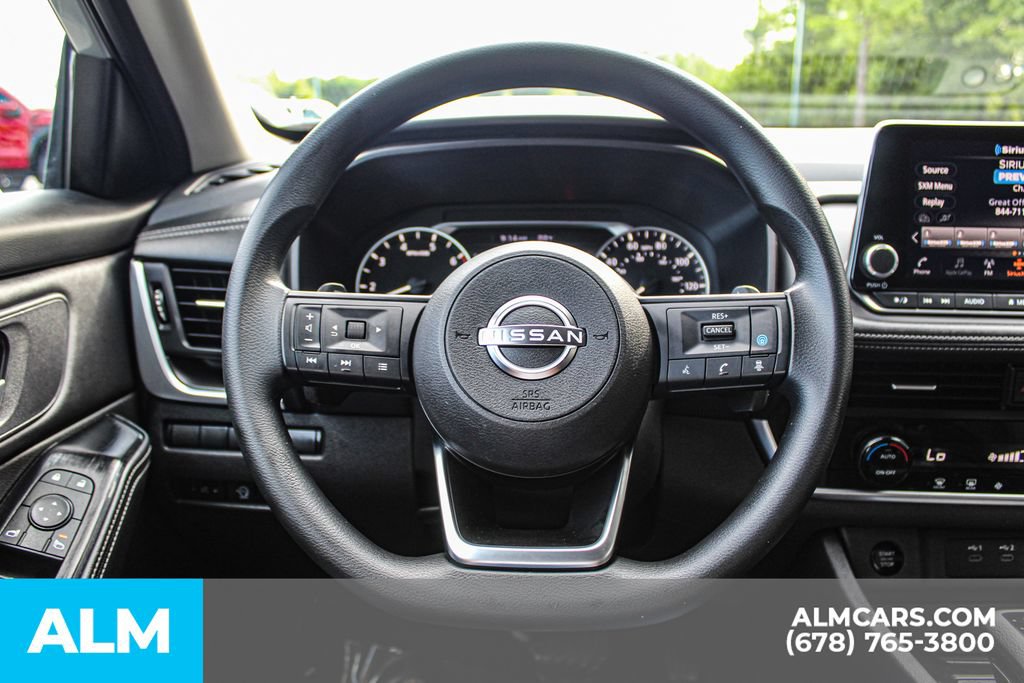 Used 2024 Nissan Rogue SV AWD/4WD image 24