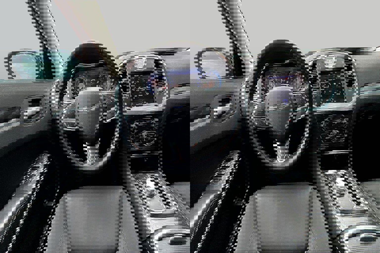 Used 2022 Chrysler 300 Touring w/ Sport Appearance Package RWD image 4