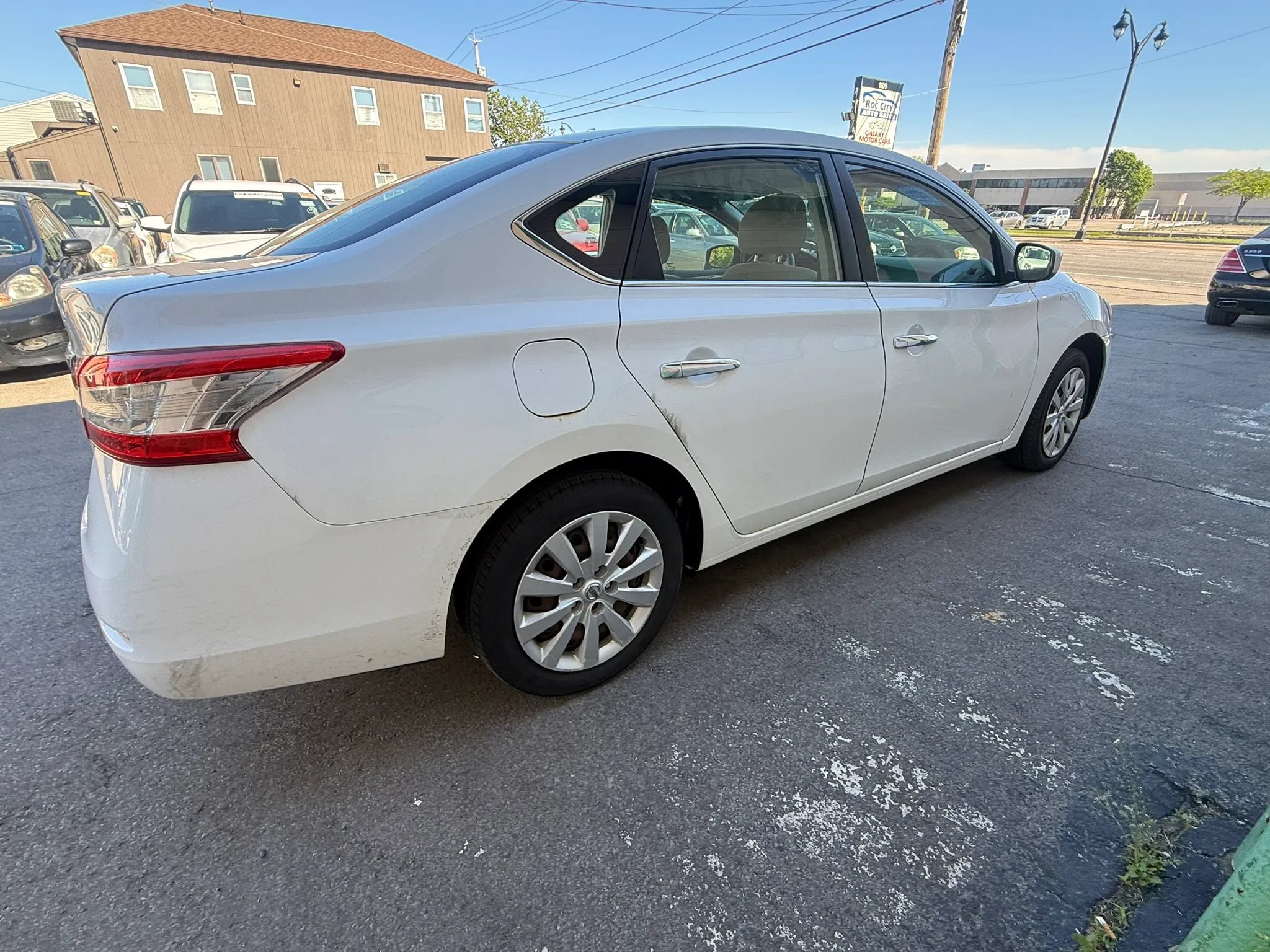 Used 2015 Nissan Sentra S FWD image 5