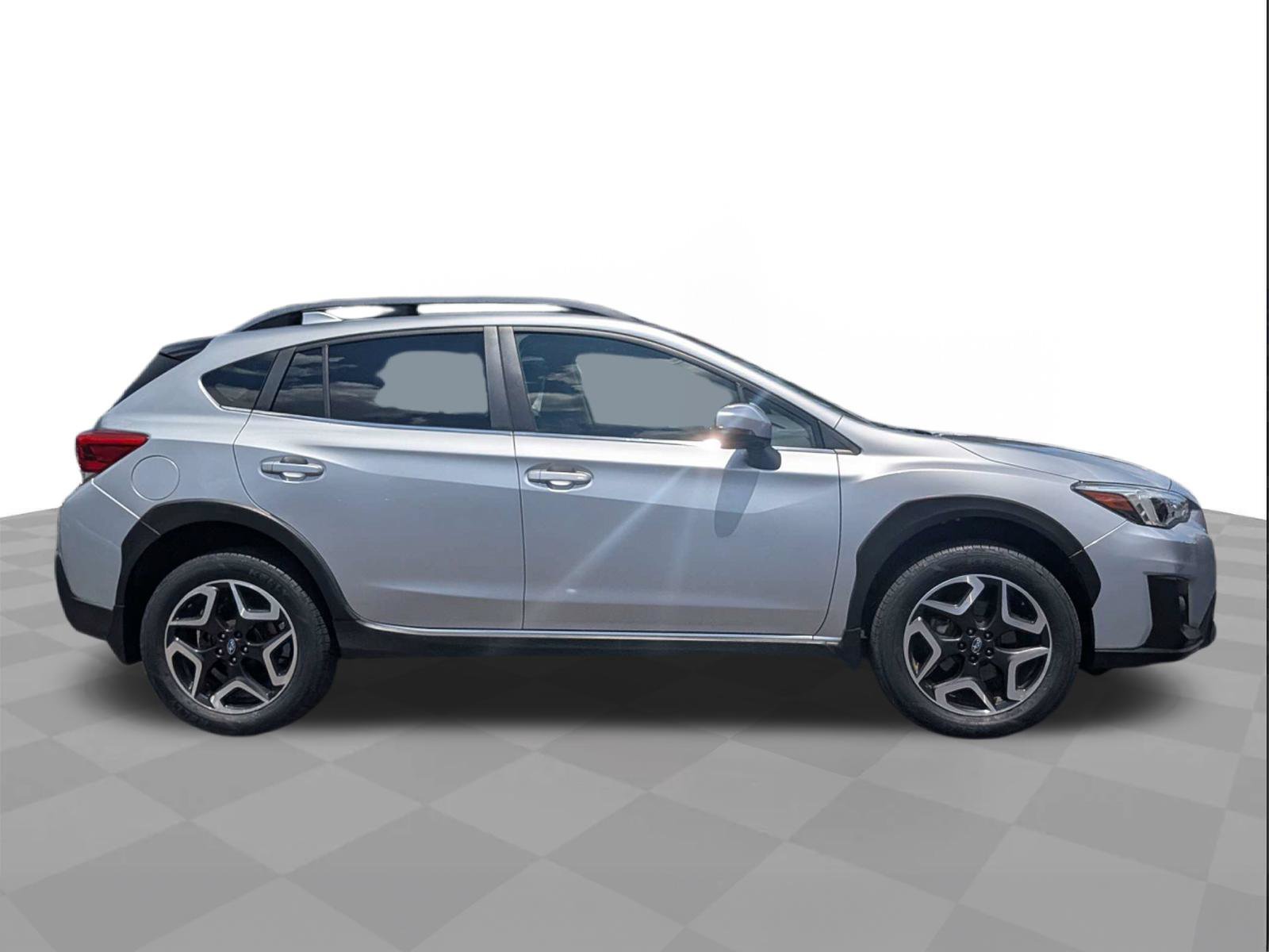 Used 2020 Subaru Crosstrek 2.0i Limited w/ Moonroof Package w/Navigation AWD/4WD image 2