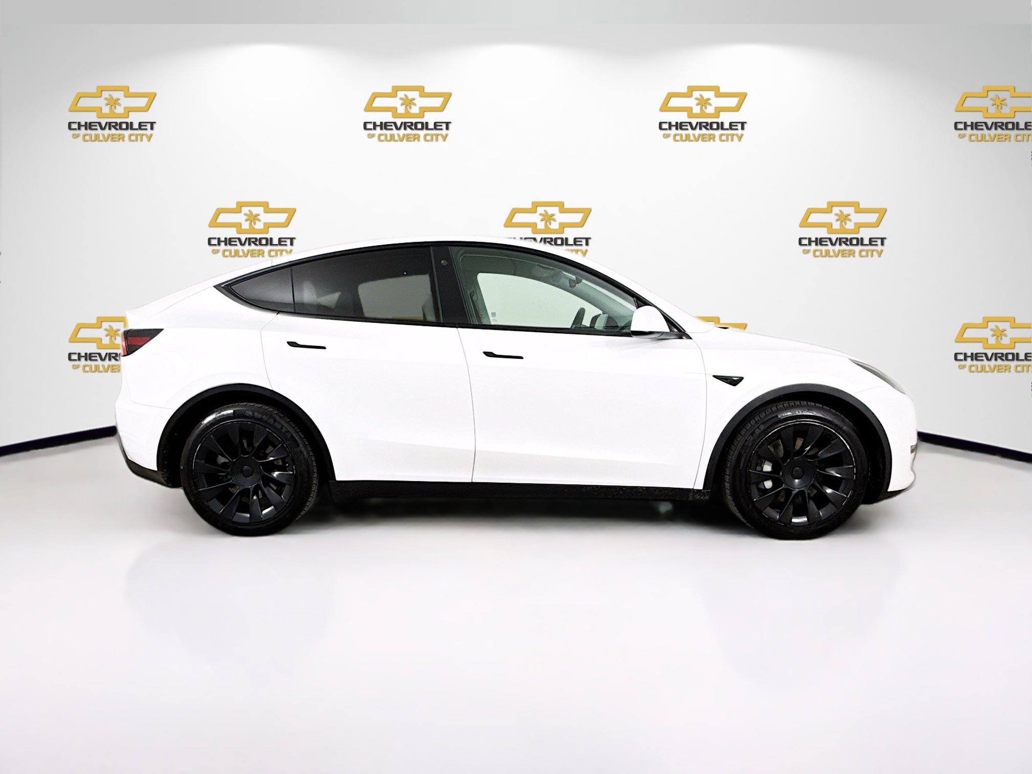 Used 2021 Tesla Model Y Long Range AWD/4WD image 8