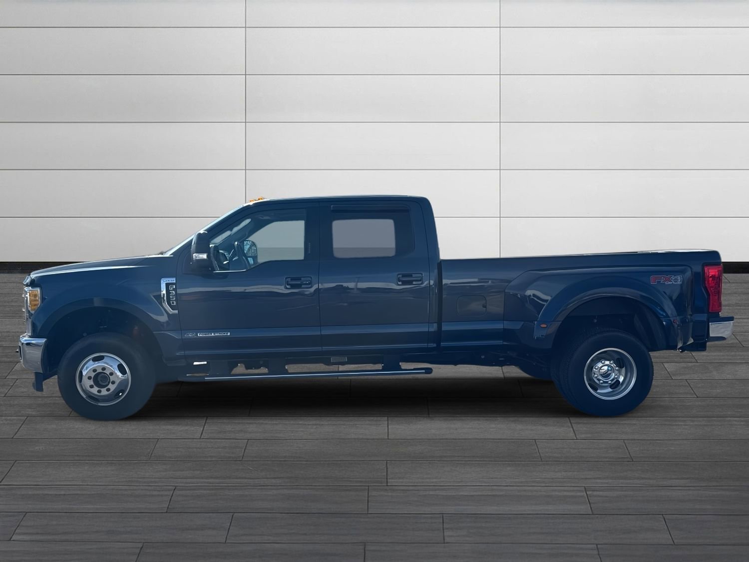 Used 2017 Ford F350 Lariat w/ Lariat Ultimate Package image 7