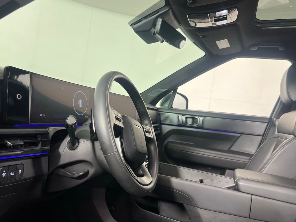 Used 2024 Hyundai Santa Fe Calligraphy image 21