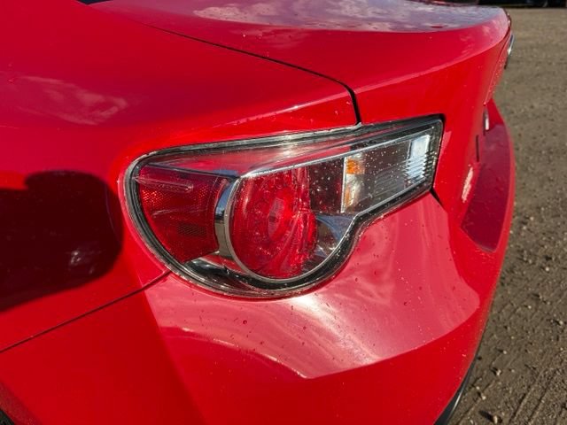Used 2016 Scion FR-S RWD image 11