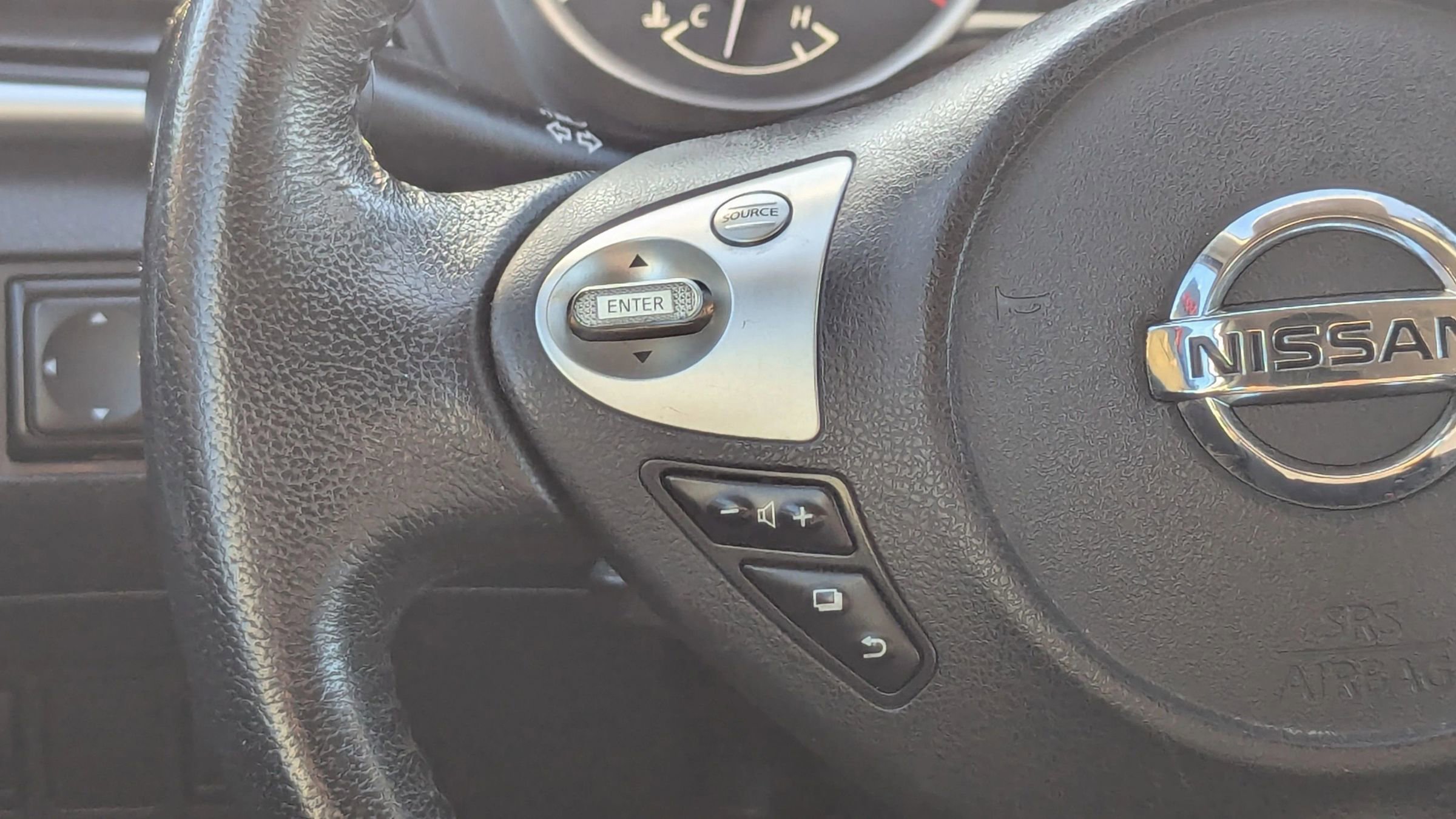 Used 2019 Nissan Sentra SV FWD image 16