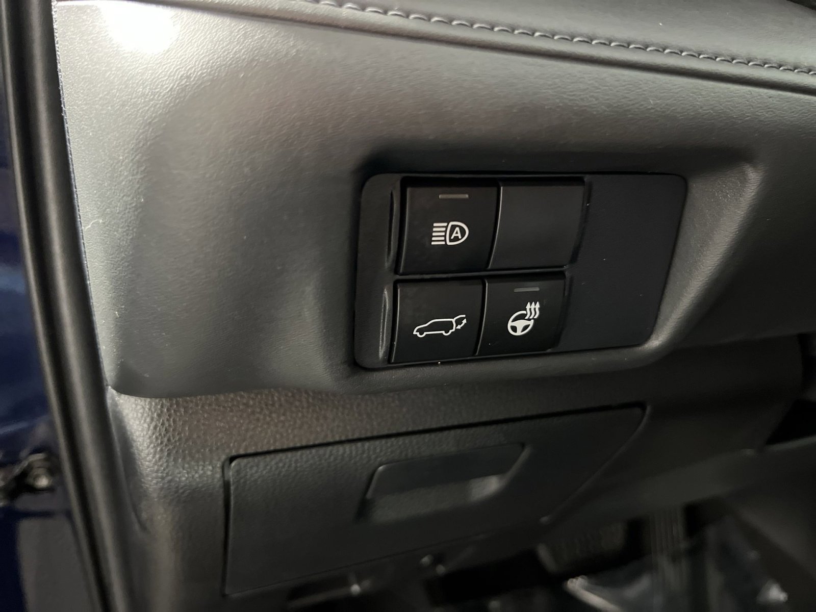 Used 2020 Toyota Highlander Limited image 29