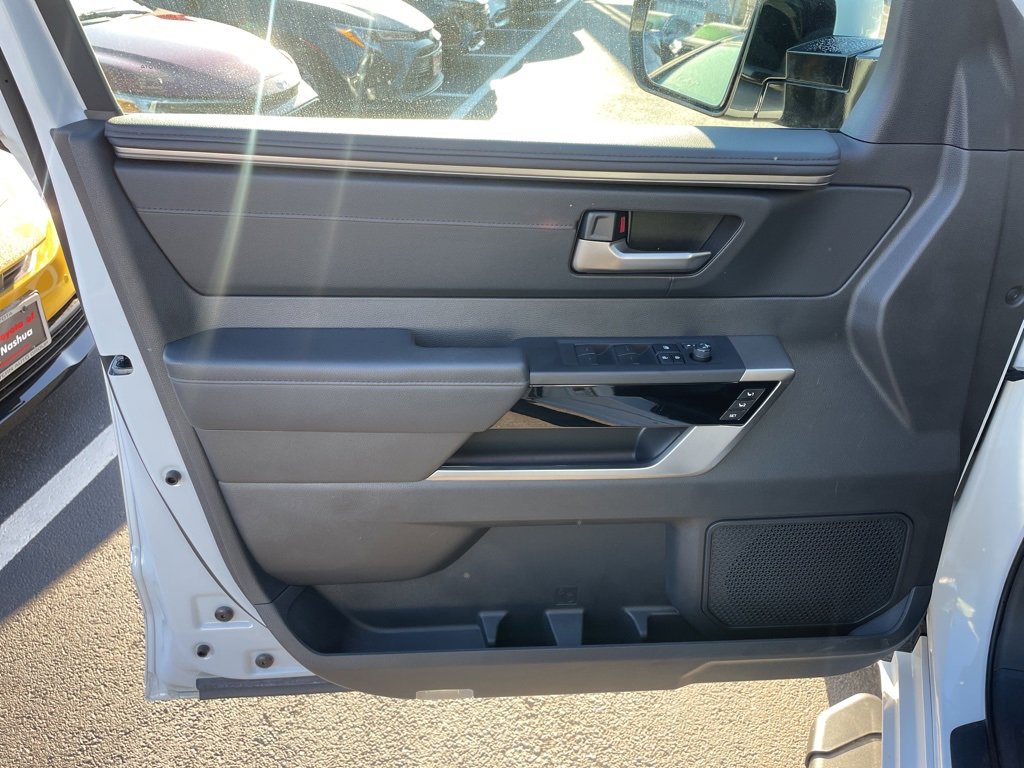 Used 2025 Toyota Tundra Limited image 20