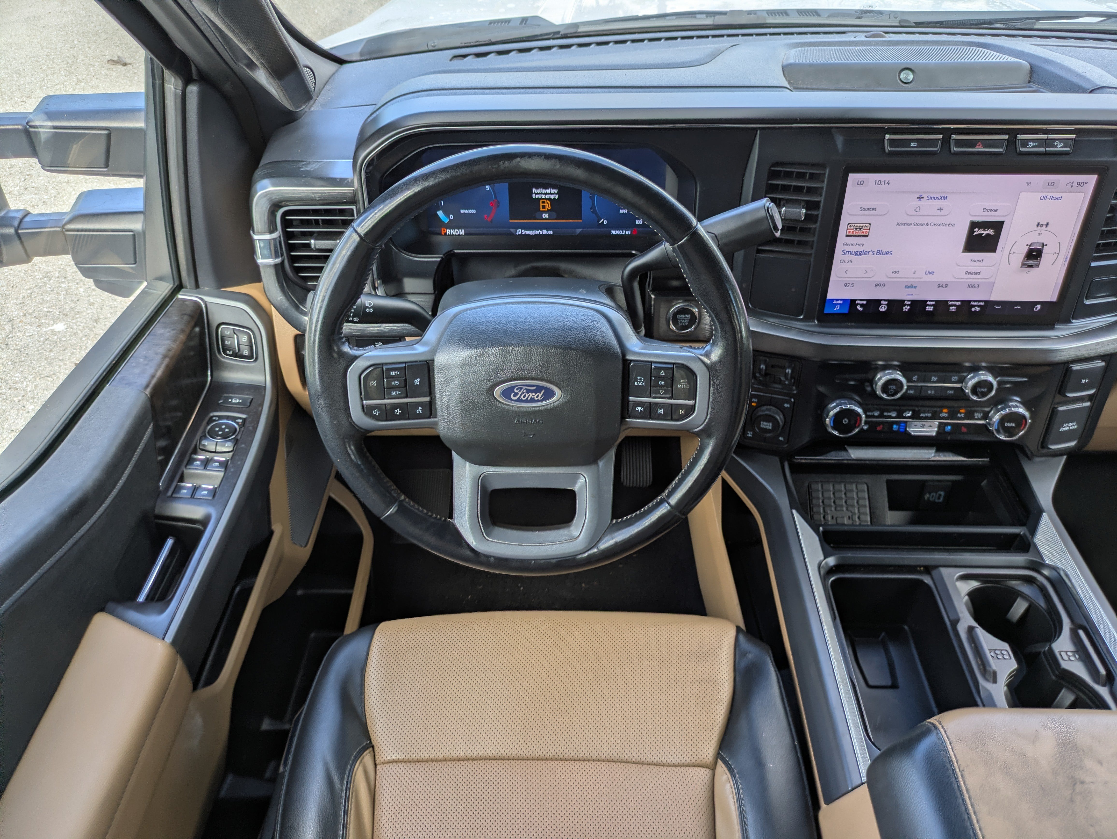 Used 2024 Ford F250 Lariat w/ FX4 Off-Road Package AWD/4WD image 16