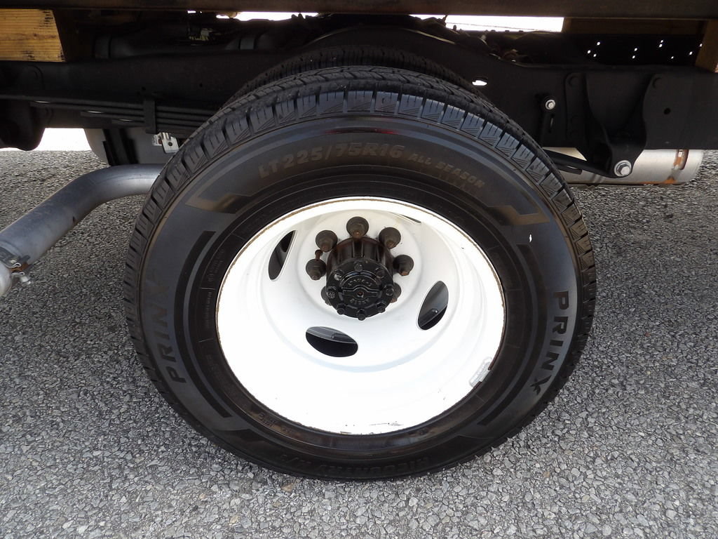 Used 2024 Ford E-450 and Econoline 450 Super Duty w/ Power Windows & Locks Group RWD image 43