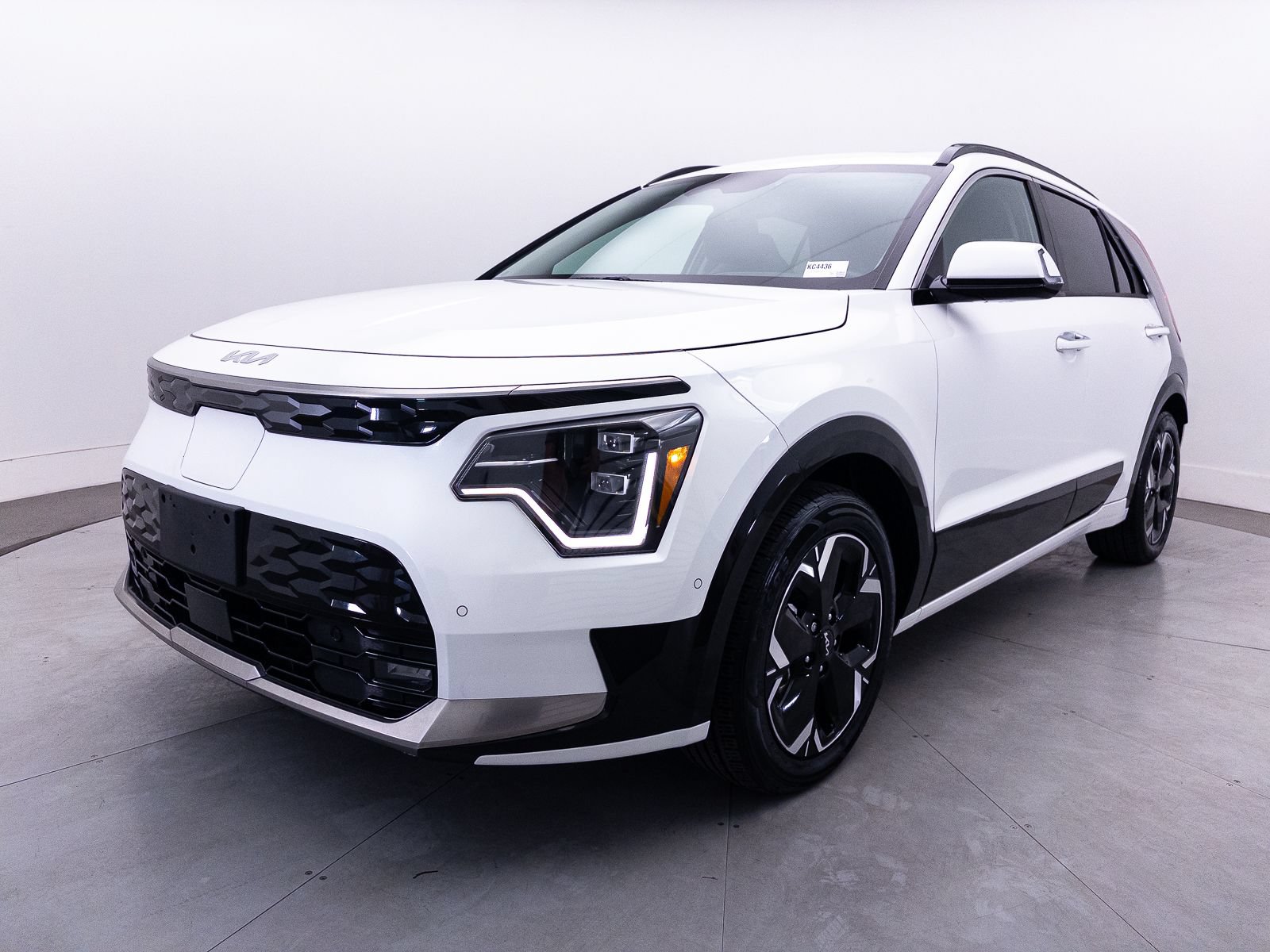 Certified 2023 Kia Niro Wave FWD image 14
