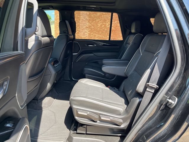 Used 2022 Cadillac Escalade Sport AWD/4WD image 13