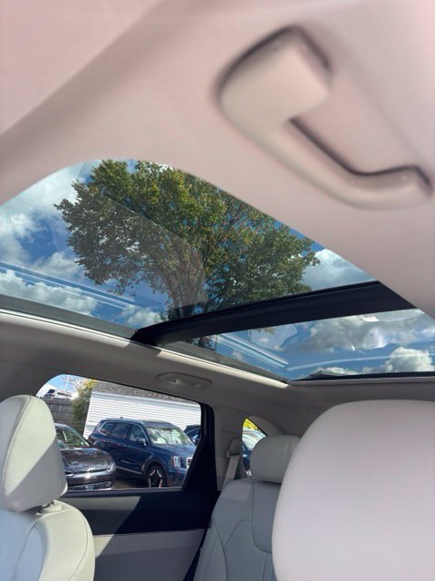 Certified 2026 Kia Sorento S w/ S Panoramic Sunroof Package AWD/4WD image 13