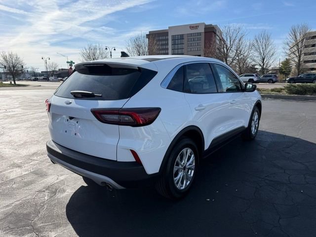 Used 2023 Ford Escape Active w/ Cold Weather Package image 7