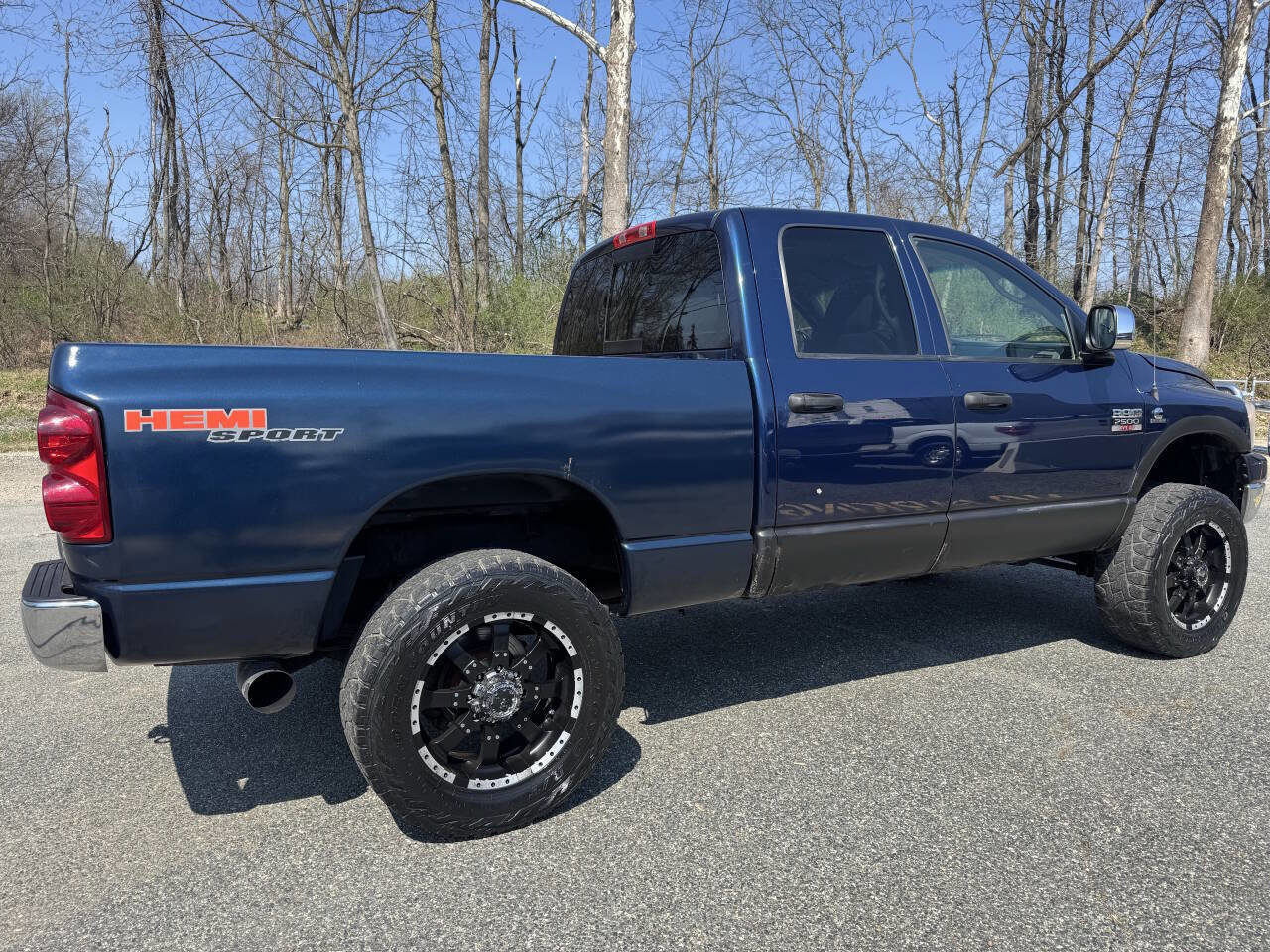 Used 2007 Dodge Ram 2500 Truck SLT image 8