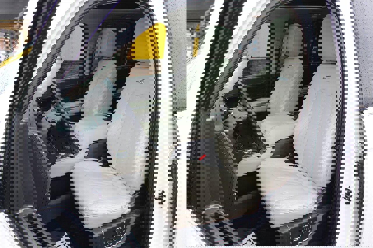 Used 2018 Ford Expedition Platinum image 15