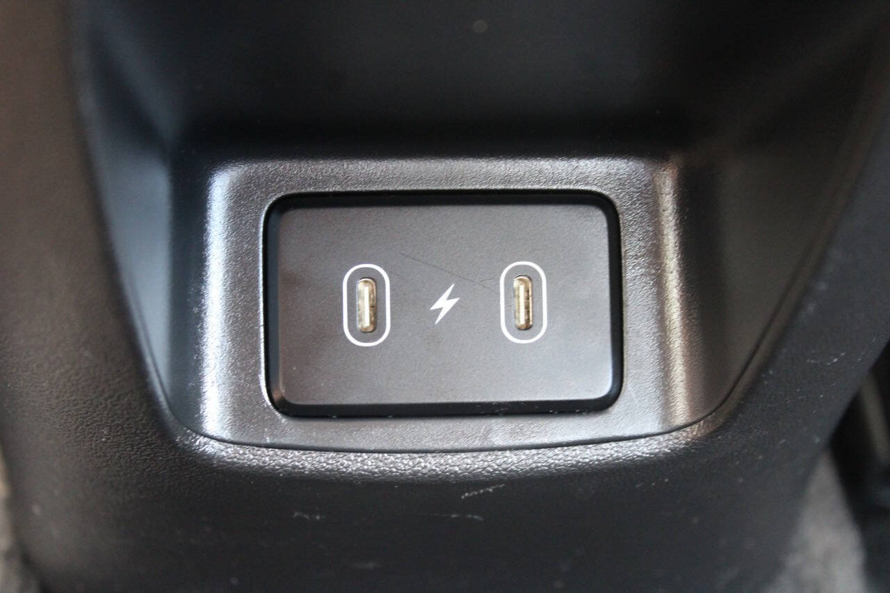 Used 2024 Hyundai Elantra SEL FWD image 27