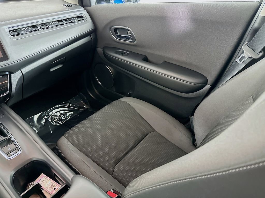 Used 2021 Honda HR-V EX image 30