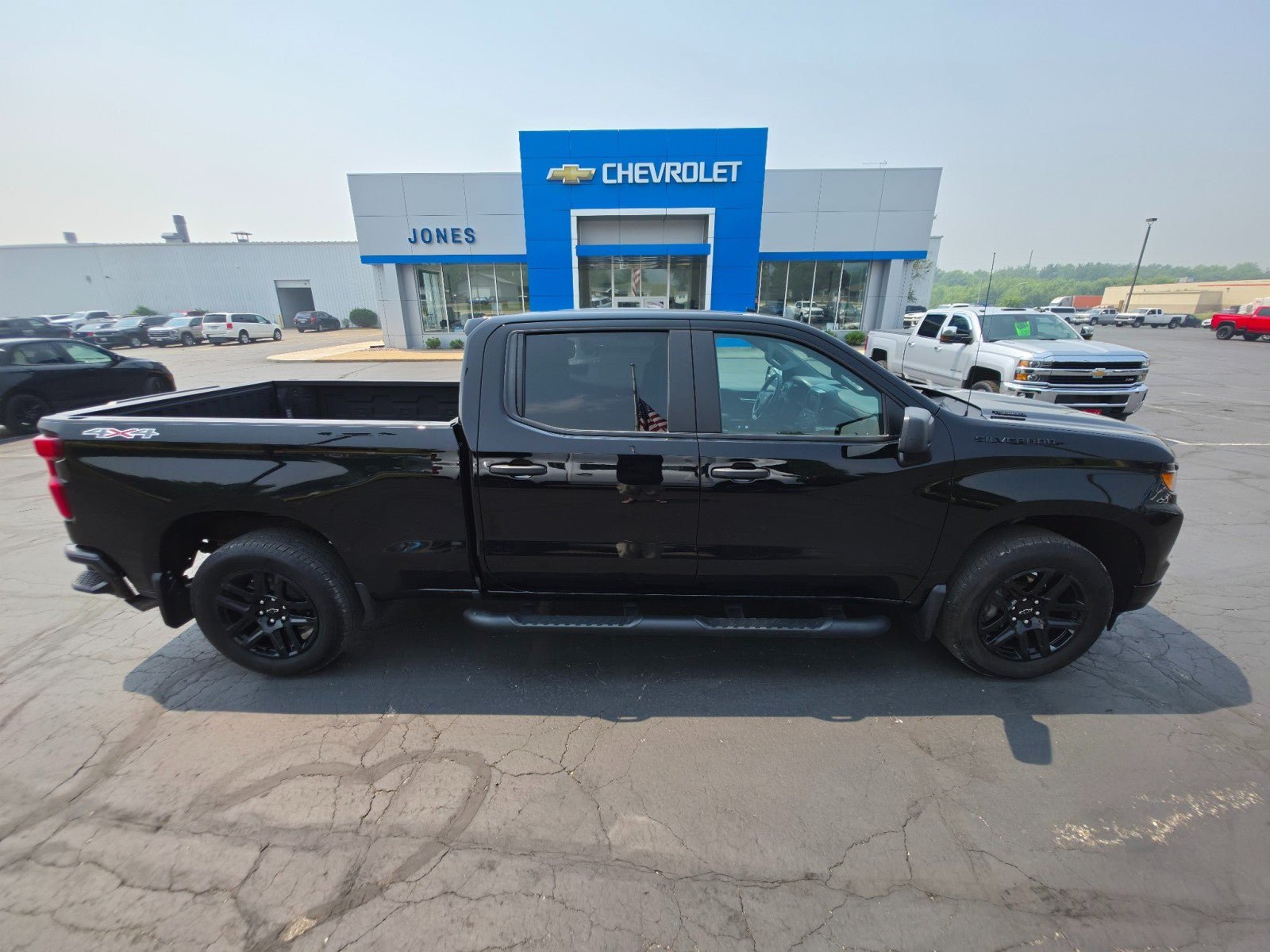 Used 2024 Chevrolet Silverado 1500 Custom w/ Rally Edition AWD/4WD image 6