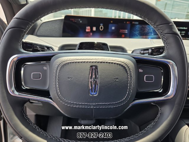 New 2027 Lincoln Navigator Reserve w/ Jet Appearance Package AWD/4WD image 22