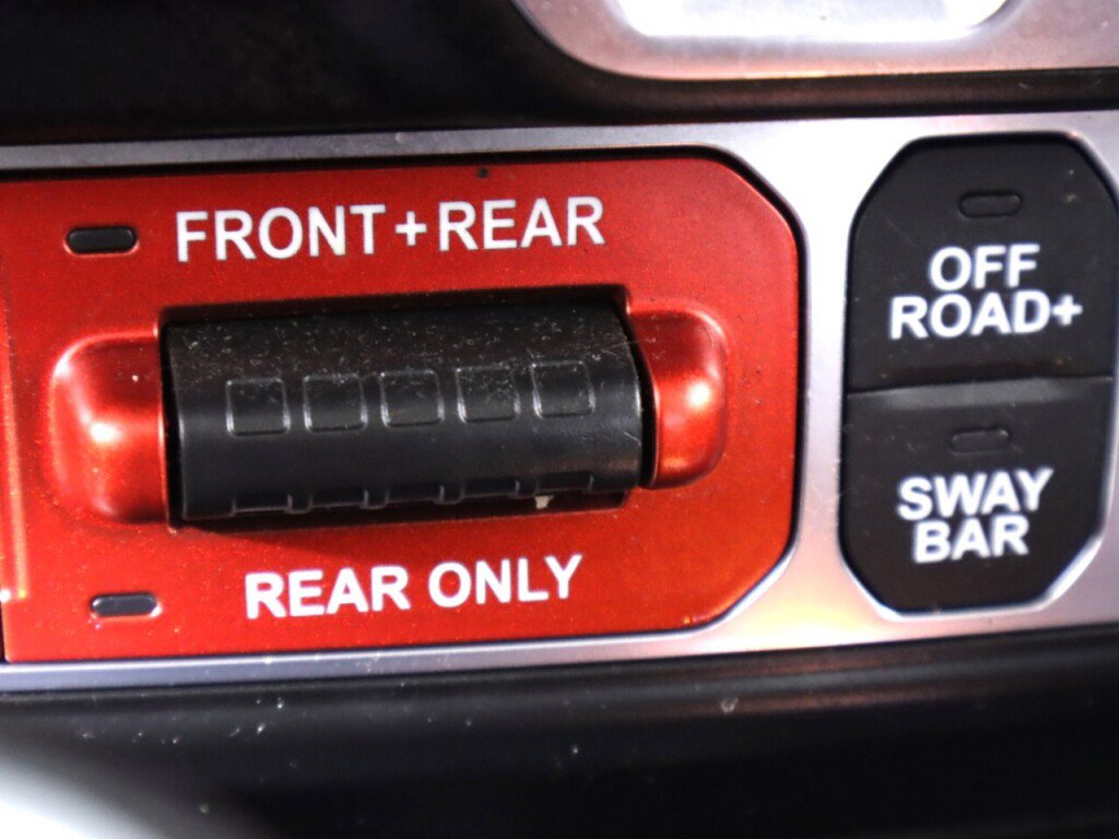 Used 2020 Jeep Gladiator Rubicon AWD/4WD image 26