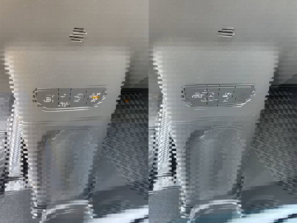 New 2026 Kia EV9 Land w/ Nightfall Edition Package image 37