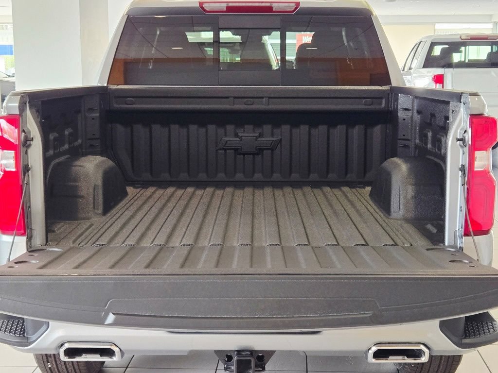 New 2026 Chevrolet Silverado 1500 RST w/ Convenience Package II AWD/4WD image 13