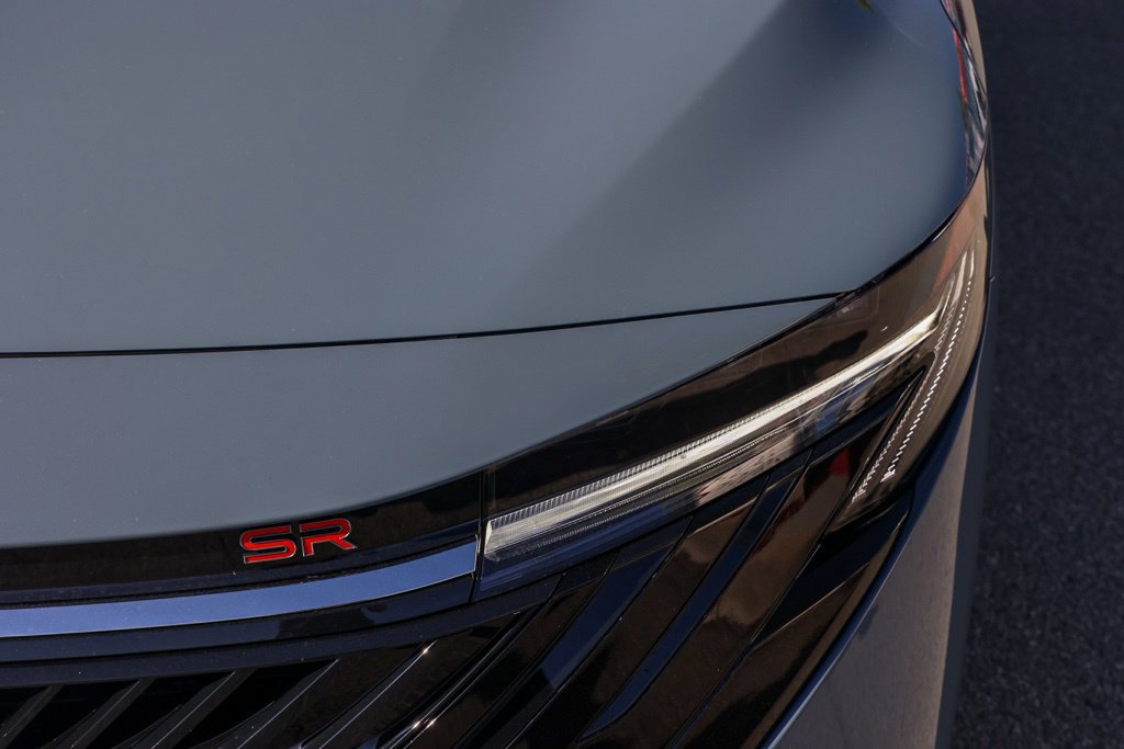 New 2027 Nissan Sentra SR FWD image 11