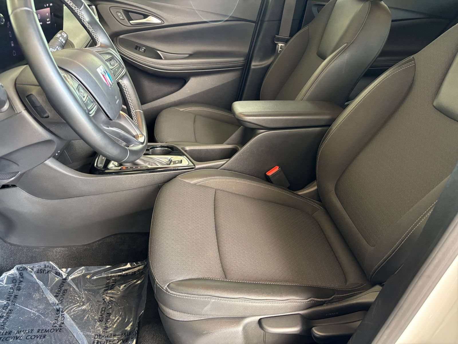 Used 2025 Buick Encore GX Preferred FWD image 27
