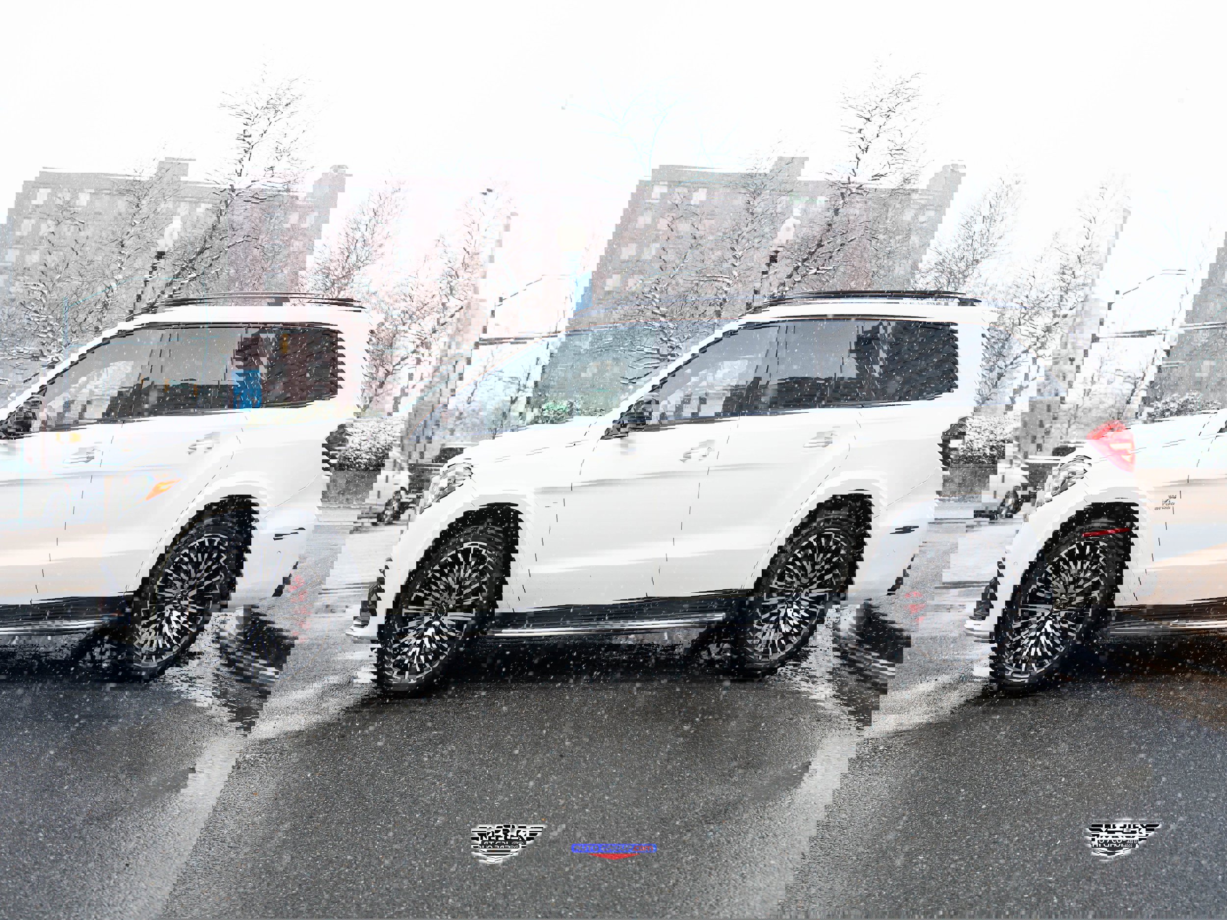 Used 2018 Mercedes-Benz GLS 63 AMG 4MATIC w/ AMG Night Styling Package image 4