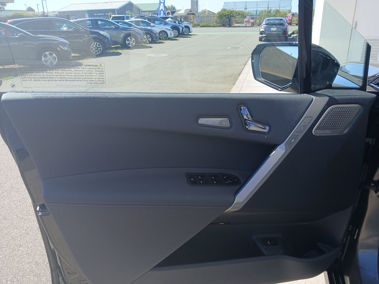 New 2026 BMW iX M70 image 11