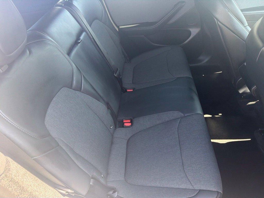 Used 2026 Tesla Model Y 2WD image 12