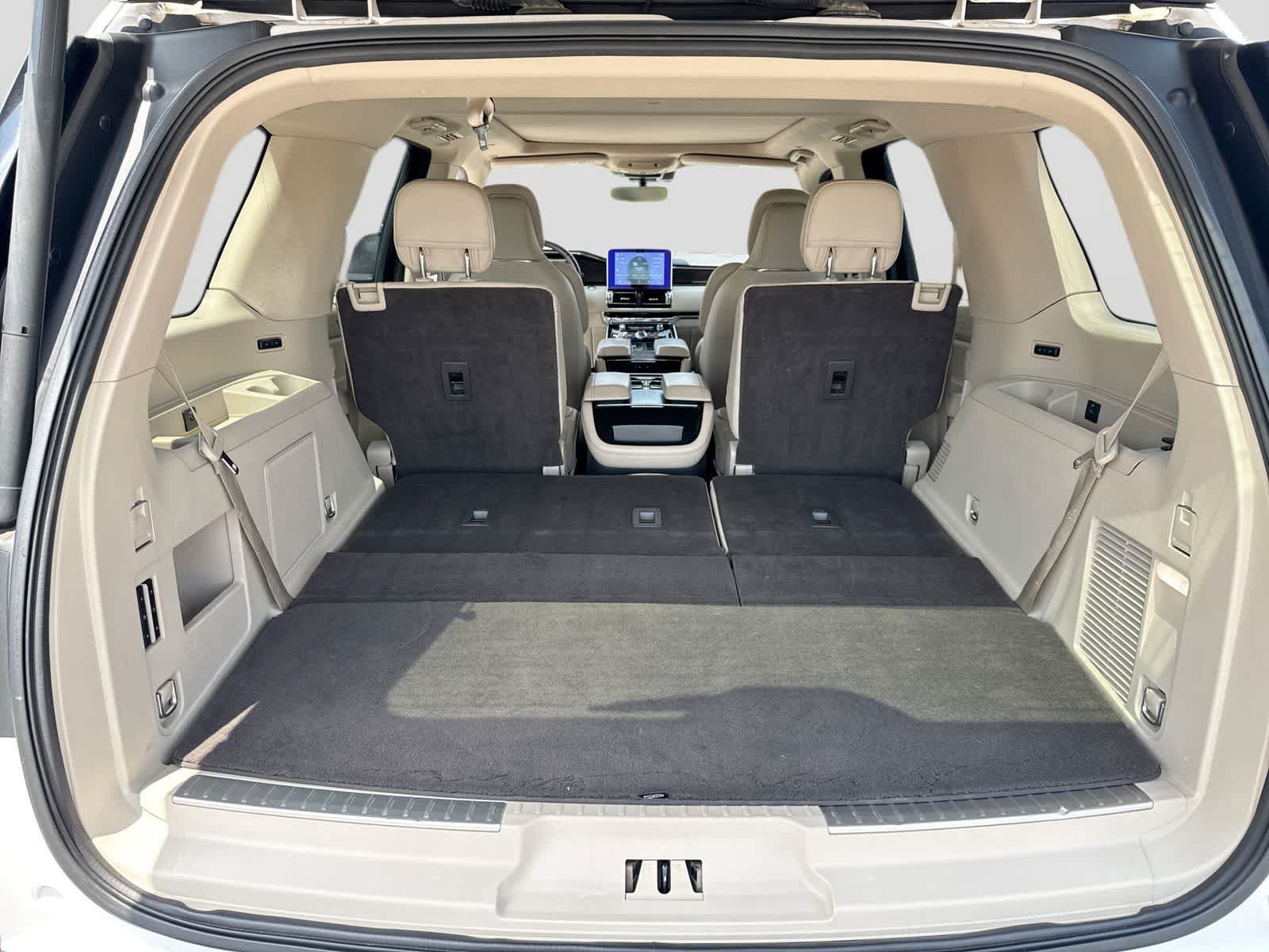 Used 2018 Lincoln Navigator Reserve w/ Technology Package AWD/4WD image 41