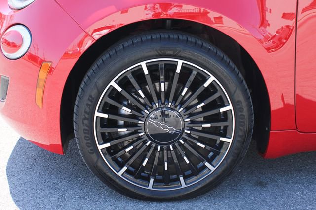 Used 2024 FIAT 500 e (RED) image 31