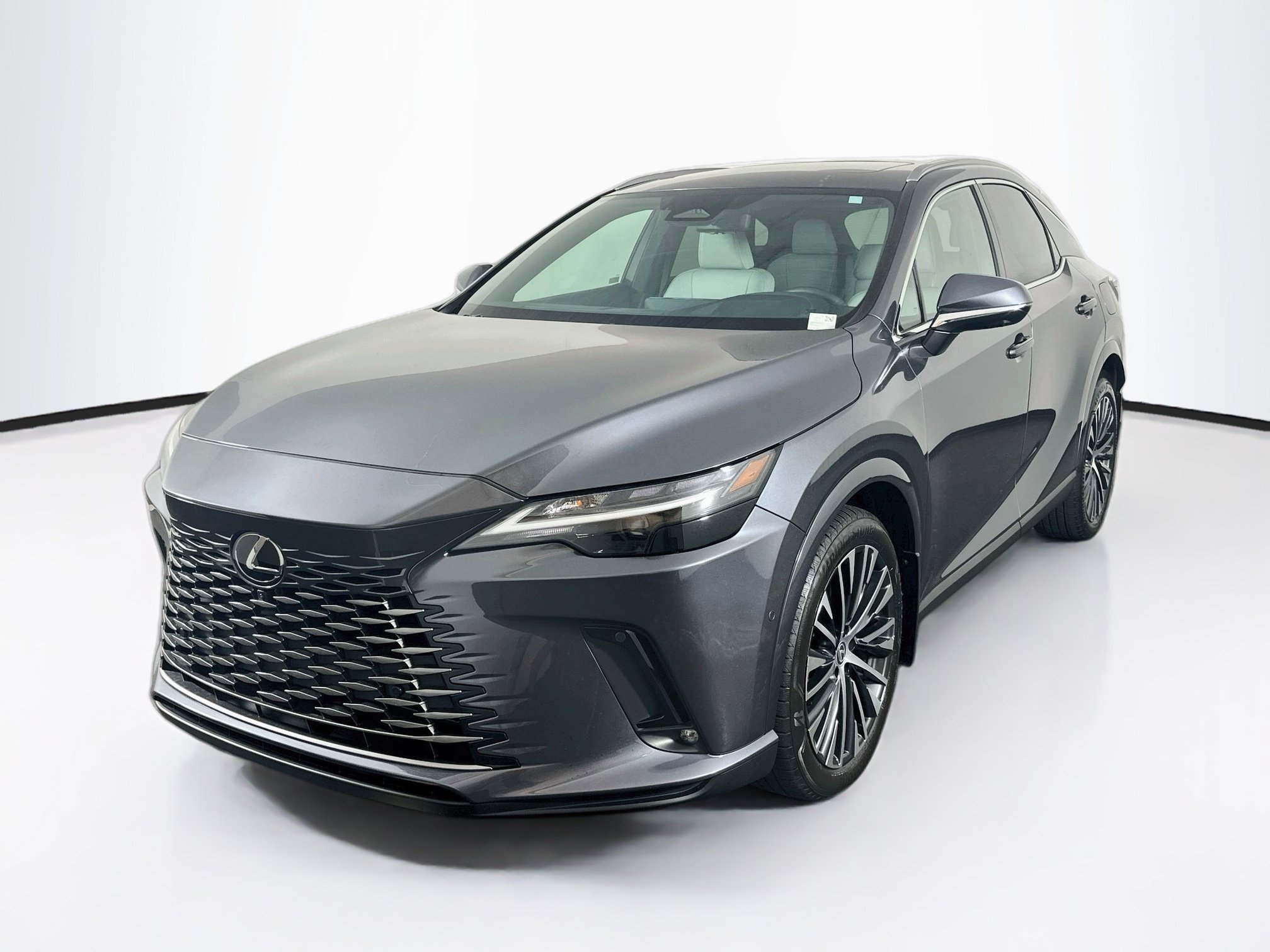Used 2024 Lexus RX 350 Premium Plus w/ Convenience Package AWD/4WD image 4