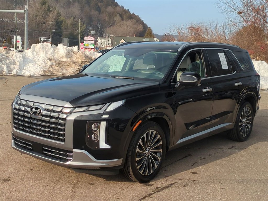 Used 2023 Hyundai Palisade Calligraphy image 8