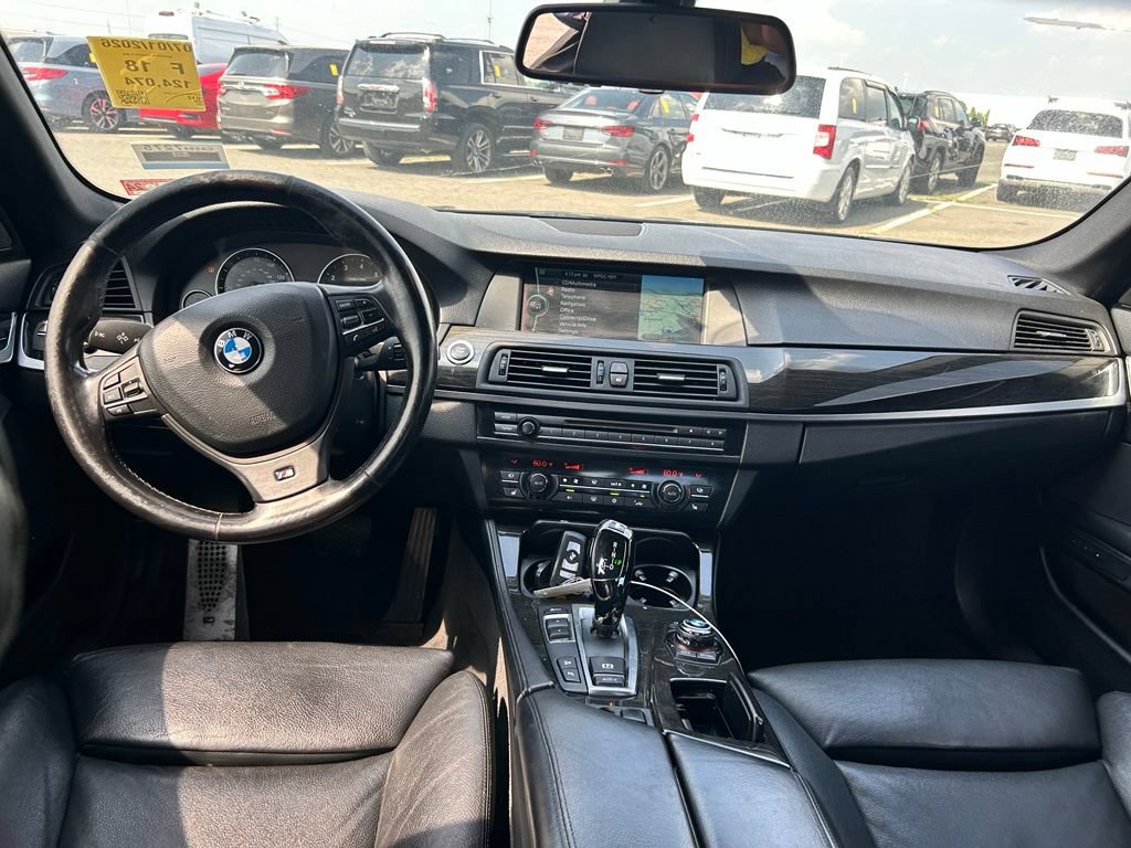 Used 2012 BMW 550i xDrive Sedan AWD/4WD image 19
