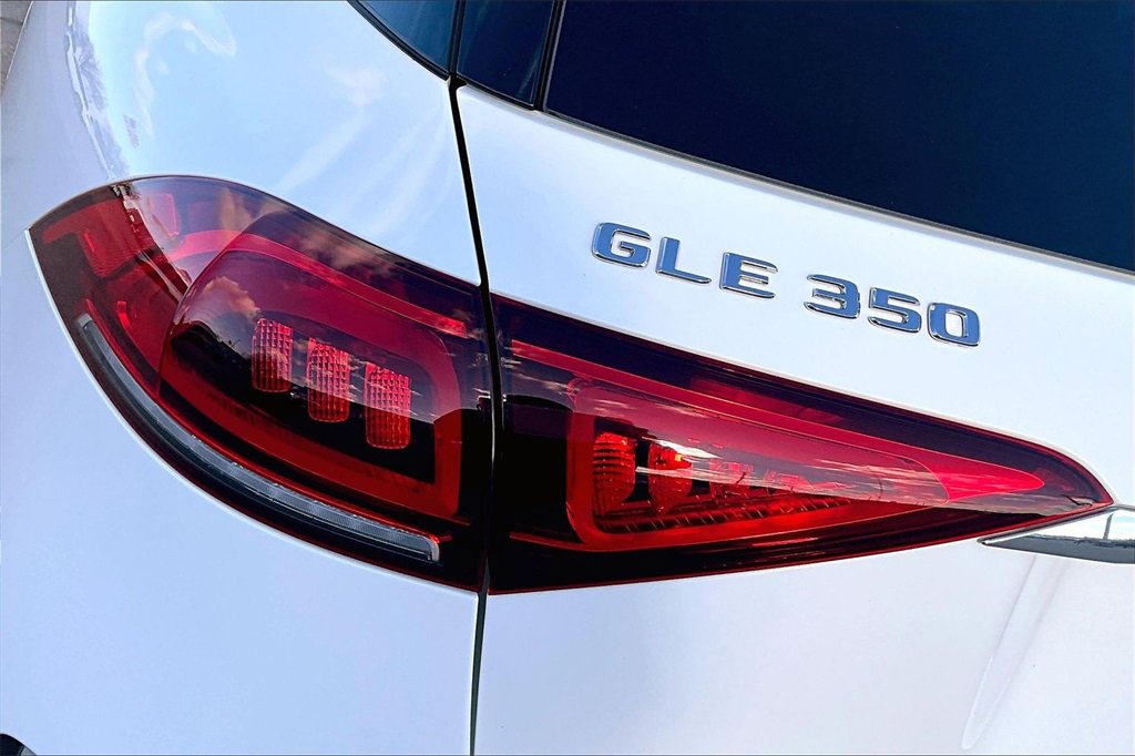 Used 2022 Mercedes-Benz GLE 350 4MATIC image 31